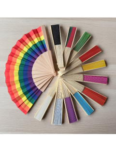 Leque de madeira, com personalização