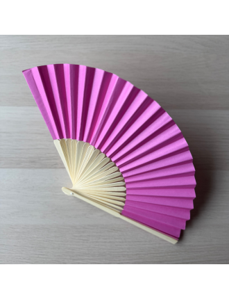 Leque de madeira, com personalização