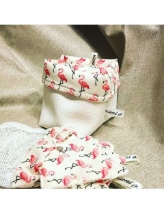 Cesto impermeável para toalhetes